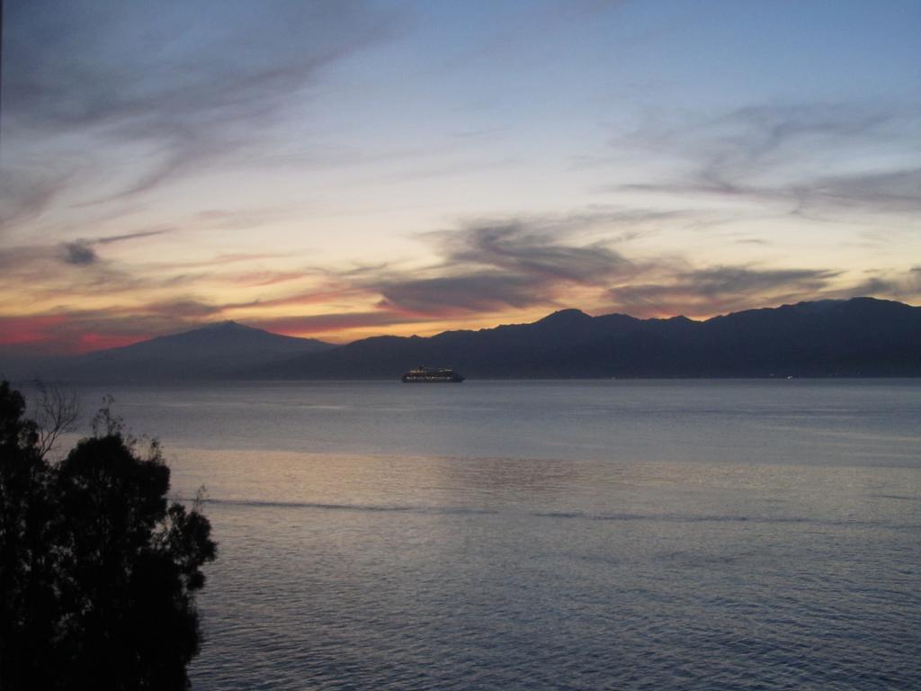 Hotel Residence Thalassa Reggio Calabria Exterior foto
