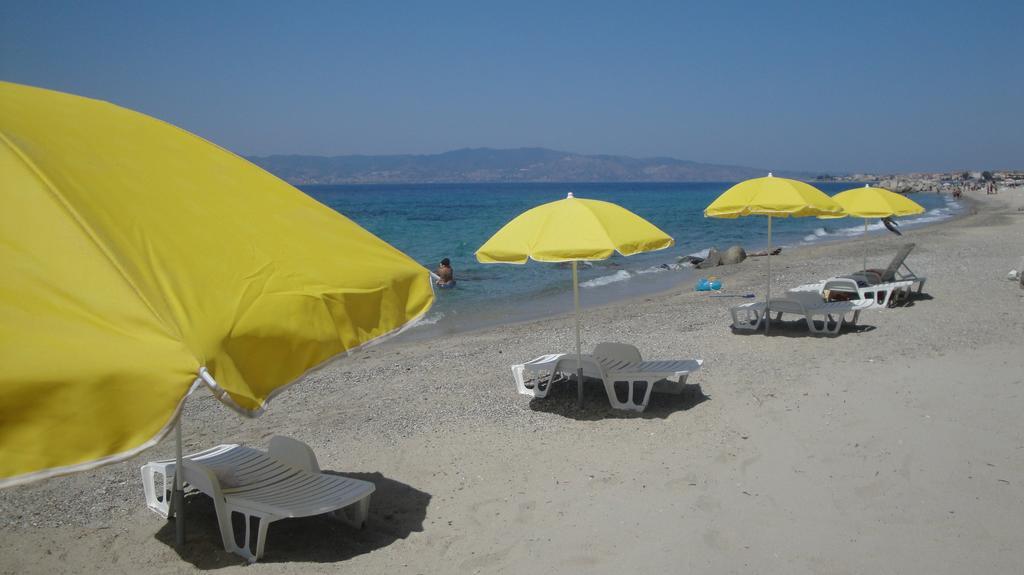 Hotel Residence Thalassa Reggio Calabria Exterior foto