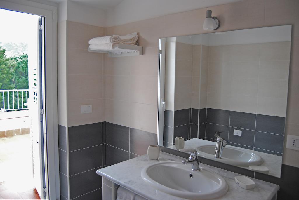 Hotel Residence Thalassa Reggio Calabria Zimmer foto